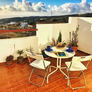 https://casa-abuela-mina-lomo-de-arico.in-canary-islands.com