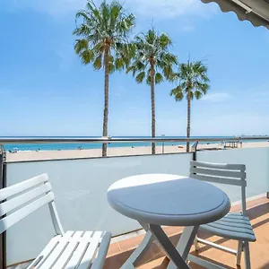 https://hauzify-i-apartament-colon.catalonia-hotels.com