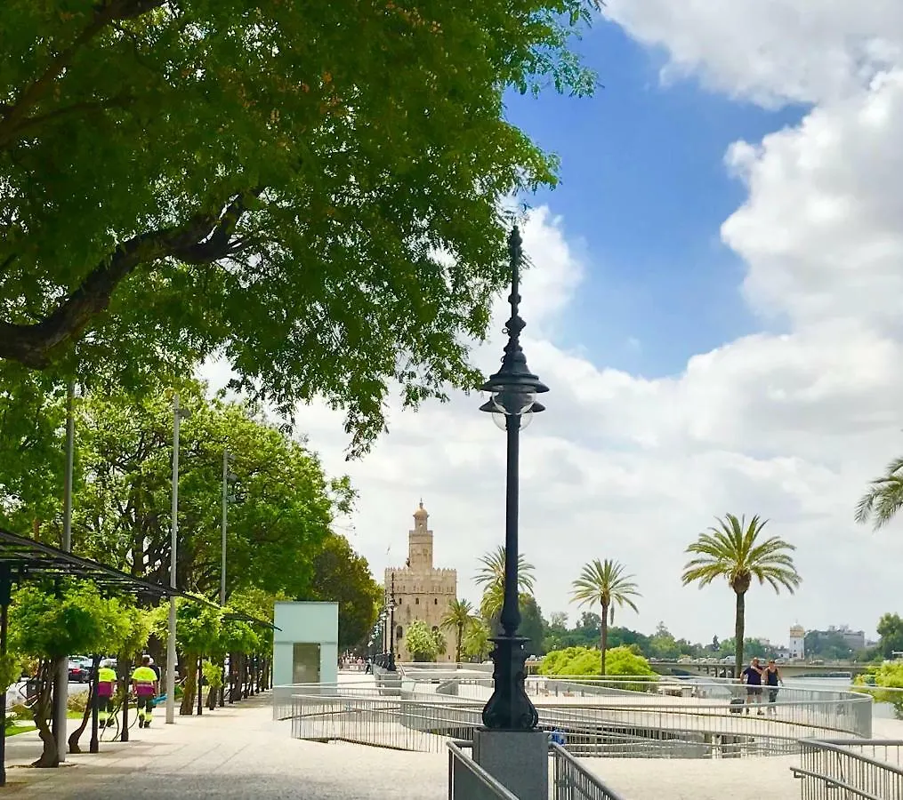 Santas Patronas Street Center Apartment Seville
